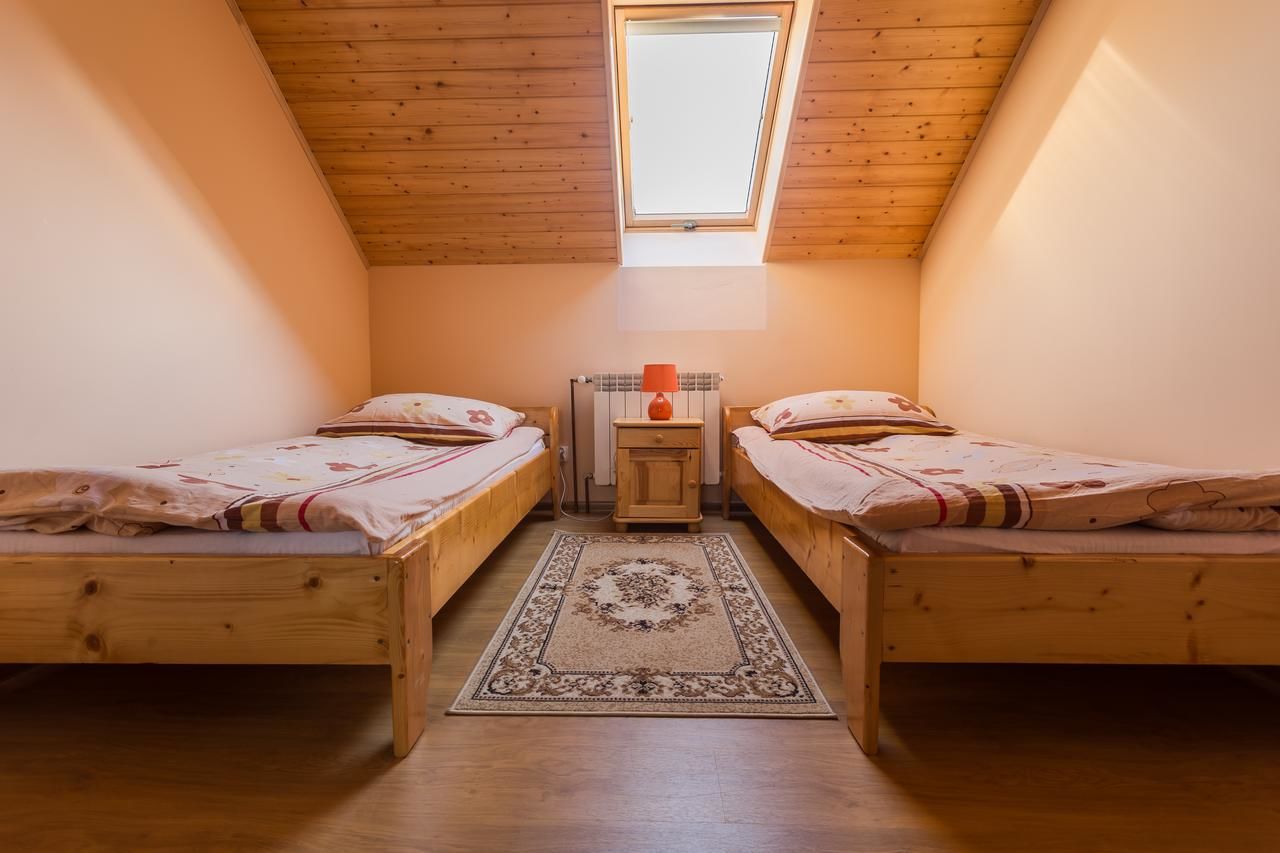 Курортные отели Dolina Orła Wola Matiaszowa-11